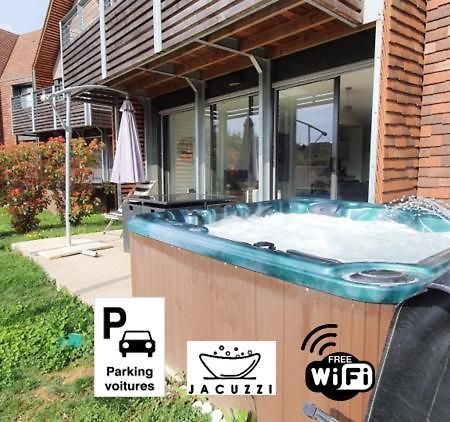 Villa Spacieuse Avec Jacuzzi Privatif Sarlat-la-Canéda Exteriör bild